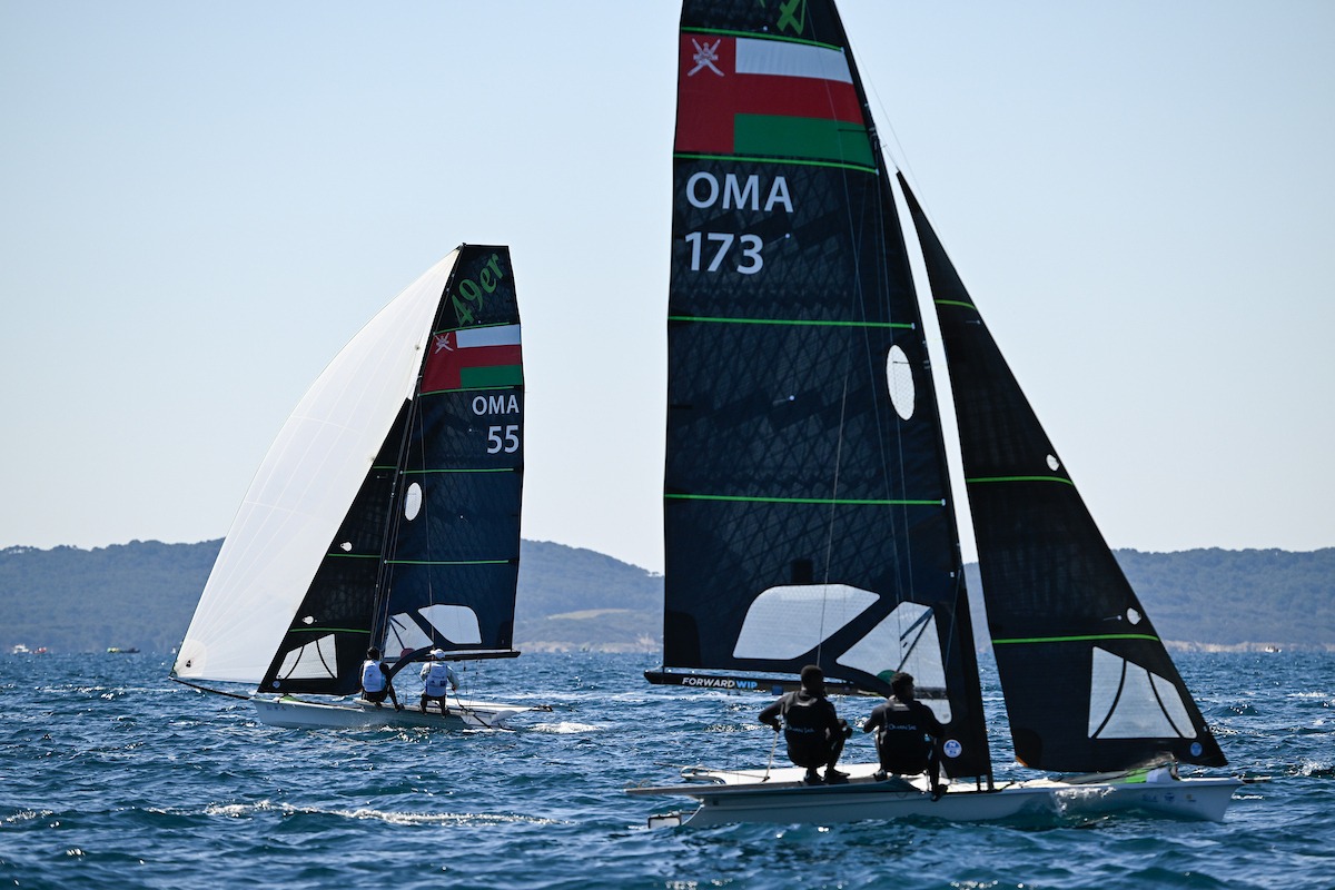 Oman Sail’s high-performance 49er team arrives in Vilamoura ahead of the 8th Portugal Grand Prix
